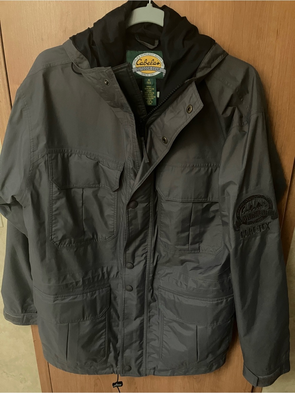 Cabela's Men's Vintage Gortex Dark Gray Hooded Outdoor Field Jacket Medium